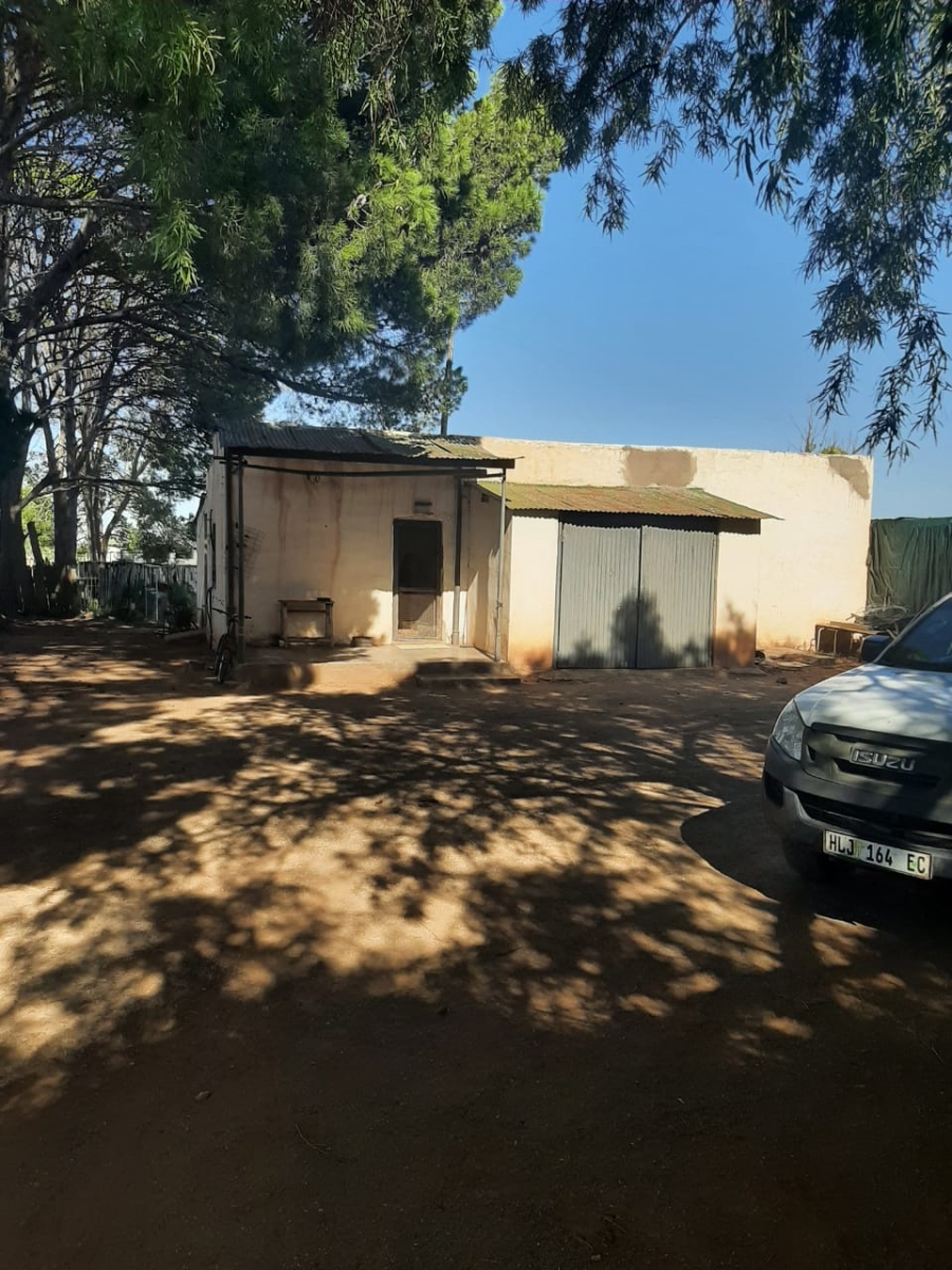 4 Bedroom Property for Sale in Hofmeyr Eastern Cape